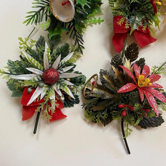 Vintage Christmas Corsages Pretty Foil Leaves Baubles Pine Cones Bells - Picture 3 of 7